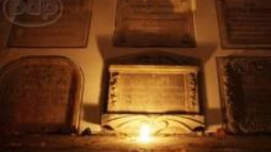 Stare Powązki. Fot. PAP/P. Supernak