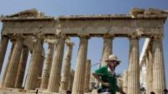 Partenon na Akropolu. Fot. PAP/EPA