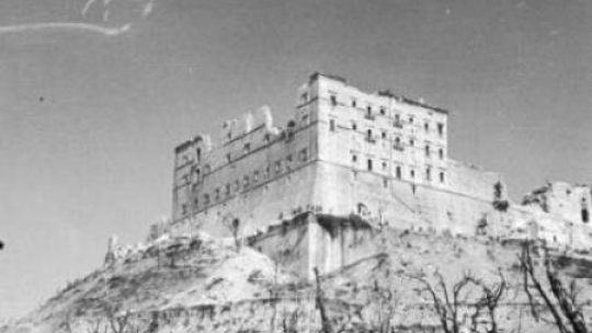 Ruiny klasztoru Monte Cassino. 05.1944. Fot. NAC