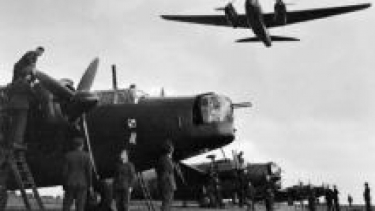 Samoloty Vickers Wellington 300. Dywizjonu Bombowego. Fot. Wikimedia Commons ze zbiorów Imperial War Museums