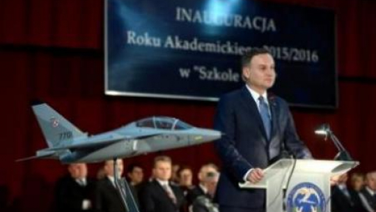 Prezydent Andrzej Duda w "Szkole Orląt" w Dęblinie. Fot. PAP/W. Pacewicz