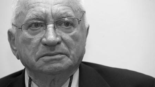 Tomasz Toivi Blatt podczas promocji książki "Ucieczka z Sobiboru" w 2010 r. Fot. PAP/T. Gzell