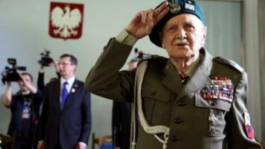 Jan Podhorski ps. Zygzak podczas konferencji „Żołnierze Wyklęci. Droga wolnych Polaków” w Sejmie RP. Fot. PAP/T. Gzell