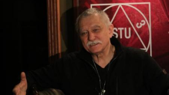 Krzysztof Jasiński, dyrektor krakowskiego Teatru STU. Fot. PAP/J. Bednarczyk