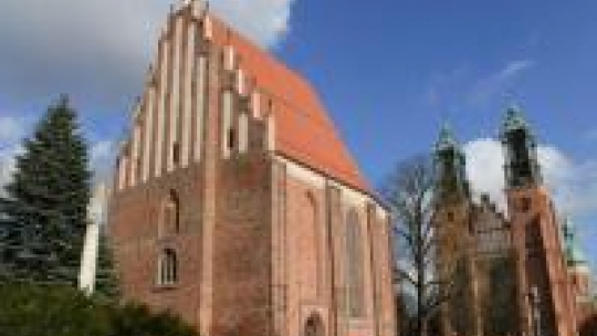 Kościół pod wezwaniem NMP na poznańskim Ostrowie Tumskim. Fot. PAP/J. Kaczmarczyk