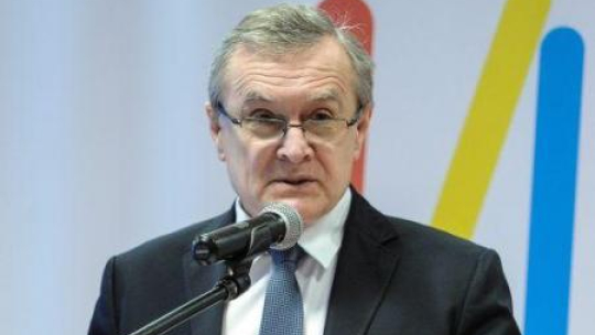 Minister kultury i dziedzictwa narodowego Piotr Gliński podczas VII Warszawskich Targów Książki. Fot. PAP/M. Obara