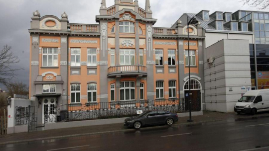 Budynek Muzeum Historycznego przy ul. Warszawskiej 37 w Białymstoku. Fot. PAP/A. Reszko 