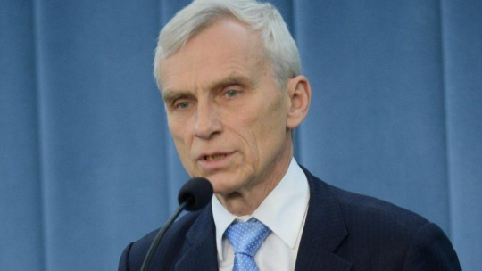 Poseł PO Marcin Święcicki. Fot. PAP/B. Zborowski 