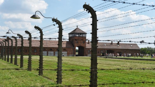 D. niemiecki obóz zagłady Auschwitz. Fot. PAP/J. Bednarczyk