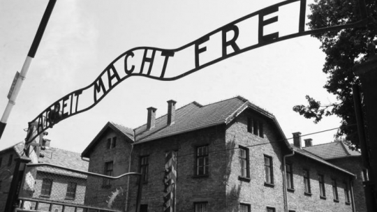 Niemiecki nazistowski obóz koncentracyjny i zagłady KL Auschwitz. Fot. PAP/J. Bednarczyk
