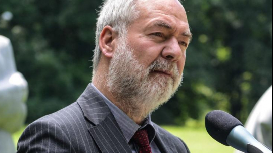 Markus Meckel, szef niemieckiego Narodowego Związku Opieki nad Grobami Wojennymi. Fot. PAP/J. Kamiński