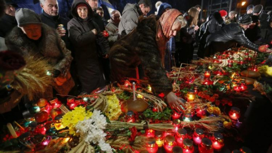 Dzień Pamięci Ofiar Wielkiego Głodu. Kijów, 26.11.2016. Fot. PAP/EPA