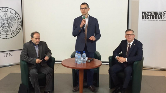 Debata w Przystanku Historia. Fot. IPN