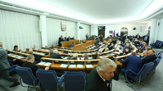 Posiedzenie Senatu. Fot. PAP/L. Szymański