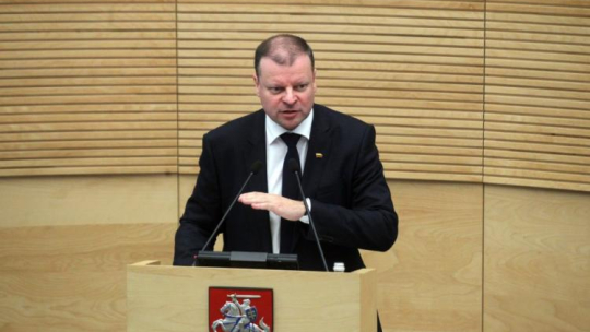 Premier Litwy Saulius Skvernelis. Fot. PAP/EPA