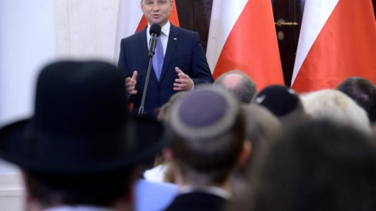 Prezydent Andrzej Duda podczas świąteczno-noworocznego spotkania z przedstawicielami społeczności żydowskiej w Polsce. Fot. PAP/J. Turczyk