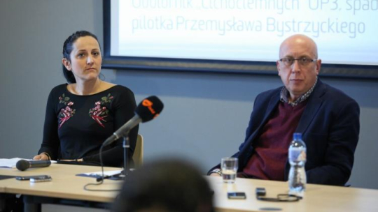 Dyrektor Muzeum Armii Krajowej Marek Lasota i wicedyrektor Joanna Mrowiec. Fot. PAP/S. Rozpędzik