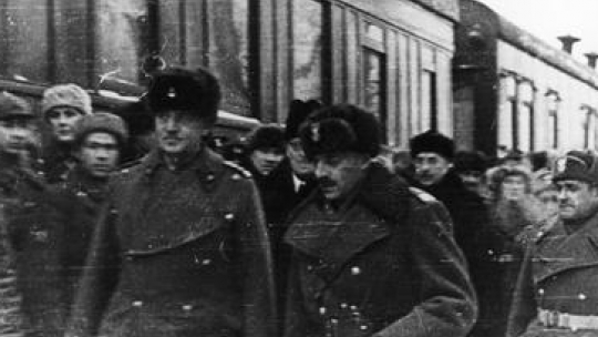 Wizyta Naczelnego Wodza gen. Władysława Sikorskiego w Armii Polskiej w ZSRS. Tockoje, 12.12.1941. Źródło: NAC