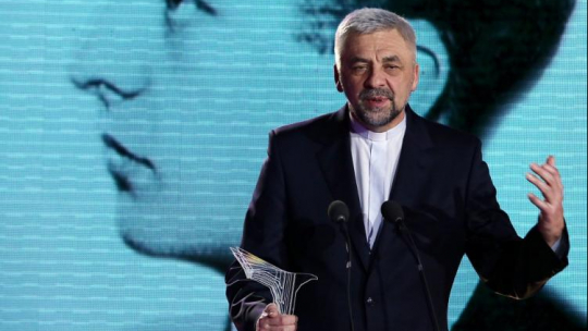 O. Edward Konkol z nagrodą im. Jana Rodowicza "Anody". Fot. PAP/T. Gzell
