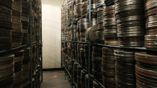 Archiwum Filmoteki Narodowej. 2011 r. Fot. PAP/R. Pietruszka 