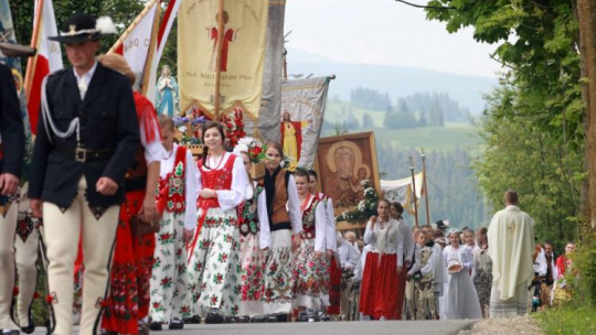 Uroczystości Bożego Ciała w Czerwiennem k. Zakopanego. Fot. PAP/G. Momot