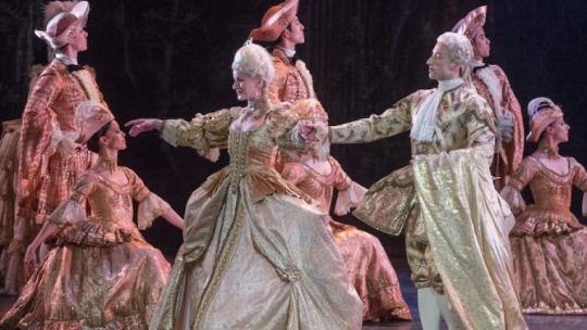 Próba generalna "Śpiącej królewny" w wykonaniu English National Ballet W Teatrze Wielkim w Łodzi. Fot. PAP/G. Michałowski