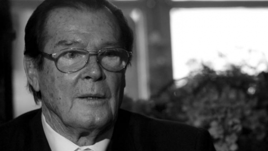 Roger Moore. Fot. PAP/EPA