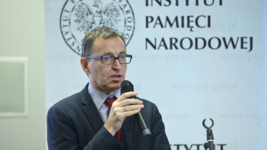 Prezes Instytutu Pamięci Narodowej dr Jarosław Szarek. Fot. PAP/R. Guz