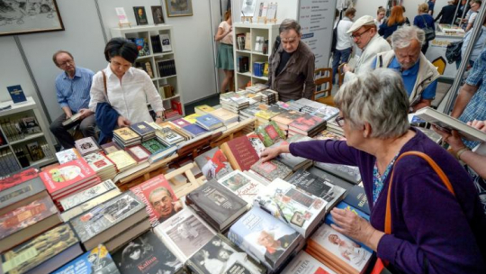 Zakończyły się Warszawskie Targi Książki. Fot. PAP/M. Obara