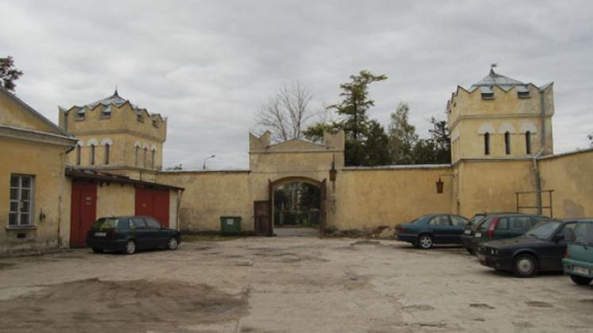 Teren dawnego Powiatowego Urzędu Bezpieczeństwa Publicznego w Bielsku Podlaskim. Źródło: IPN