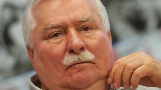 B. prezydent Lech Wałęsa. Fot. PAP/A. Warżawa