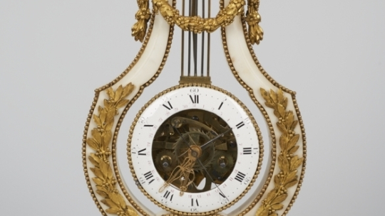 XVIII-wieczny zegar. Francja, ok. 1784-1792). Dar Towarzystwa Przyjaciół Zamku Królewskiego w Warszawie