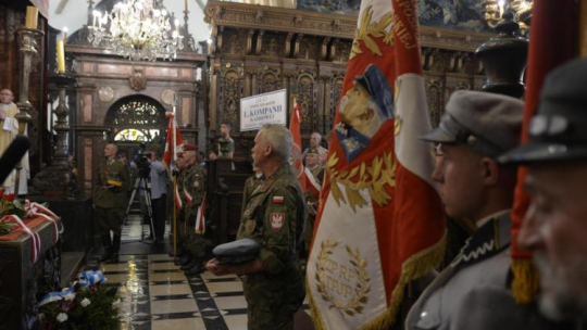 Msza św. w wawelskiej katedrze zainaugurowała uroczystości poprzedzające Marsz Szlakiem Pierwszej Kompanii Kadrowej Piłsudskiego. 05.08.2017. Fot. PAP/P. Zechenter
