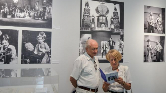 Wystawa "Wesele" w warszawskiej Galerii Kordegarda. Fot. PAP/M. Obara 