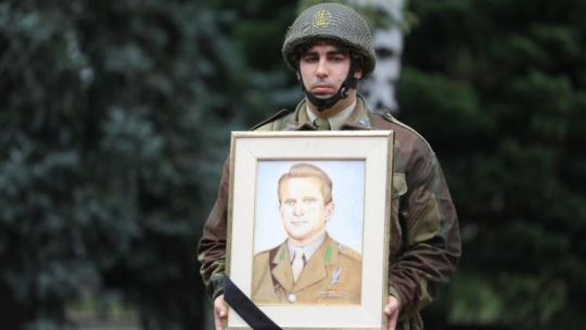 Uroczystość złożenia prochów gen. Alfonsa Maćkowiaka w Kwaterze Żołnierzy Polskich Sił Zbrojnych na Zachodzie na Cmentarzu Wojskowym na Powązkach. Fot. PAP/R. Guz