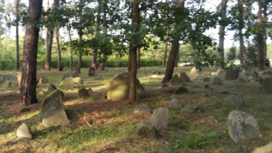 Mizar - cmentarz tatarski w Studziance. Źródło: Fundacja Dziedzictwa Kulturowego