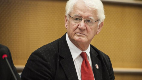 Działacz opozycji solidarnościowej Krzysztof Wyszkowski. Fot. PAP/W. Dąbkowski