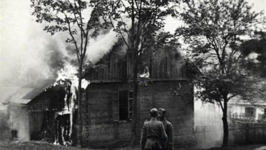 Pacyfikacja Michniowa. Źródło: Wikimedia Commons