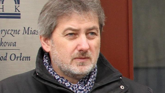 Prezes Stowarzyszenia Muzealników Polskich Michał Niezabitowski. 2016 r. Fot. PAP/S. Rozpędzik