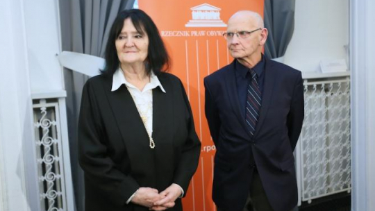 Anna Bogucka-Skowrońska (L) i Jacek Taylor (P). Fot. PAP/L. Szymański