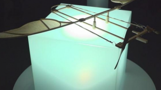 Projekty polskich wynalazców na wystawie "Polscy Leonardowie" w Łodzi. Źródło: Serwis wideo PAP