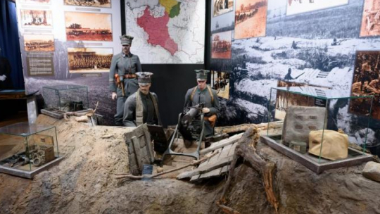 Nowa ekspozycja stała Muzeum Powstania Wielkopolskiego 1918-1919. Fot. PAP/J. Kaczmarczyk