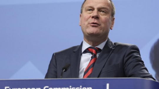 Komisarz UE ds. edukacji, kultury, młodzieży i sportu Tibor Navracsics. Fot. PAP/EPA