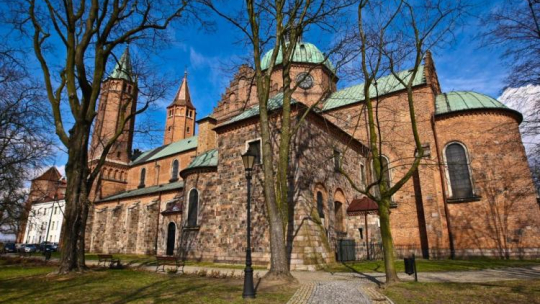  Katedra Wniebowzięcia Najświętszej Marii Panny w Płocku. Fot. PAP/M. Bednarski