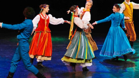 "Drogi do wolności - historia Polski w obrazach". Źródło: Cracovia Danza