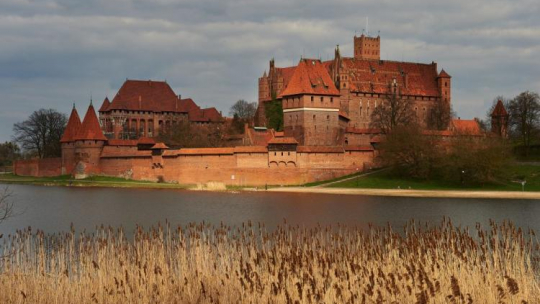 Zamek krzyżacki w Malborku. Fot. PAP/A. Warżawa 