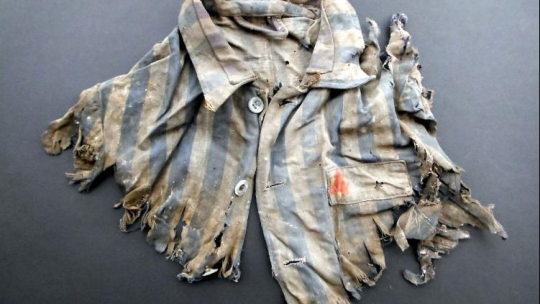 Pasiak żydowskiego dziecka więzionego w niemieckim obozie Auschwitz zaprezentowany w Brzeszczach Borze. Fot: Fundacja Pobliskie Miejsca Pamięci Auschwitz-Birkenau