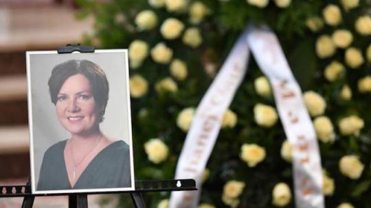 Uroczystości pogrzebowe aktorki Agnieszki Kotulanki, 27 bm. w kościele św. Józefa Oblubieńca NMP w Legionowie. Fot. PAP/B. Zborowski