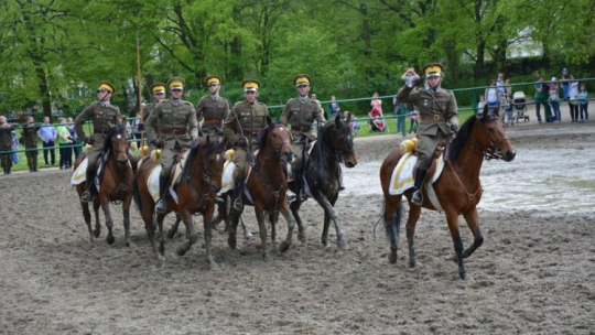 Źródło: Warszawskie Dni Kawaleryjskie
