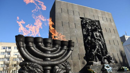 Pomnik Bohaterów Getta. Fot. PAP/R. Pietruszka